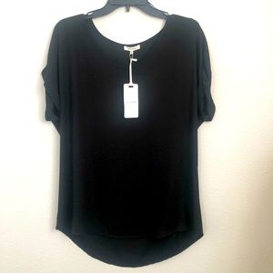 Pleione black cuffed sleeve top - M